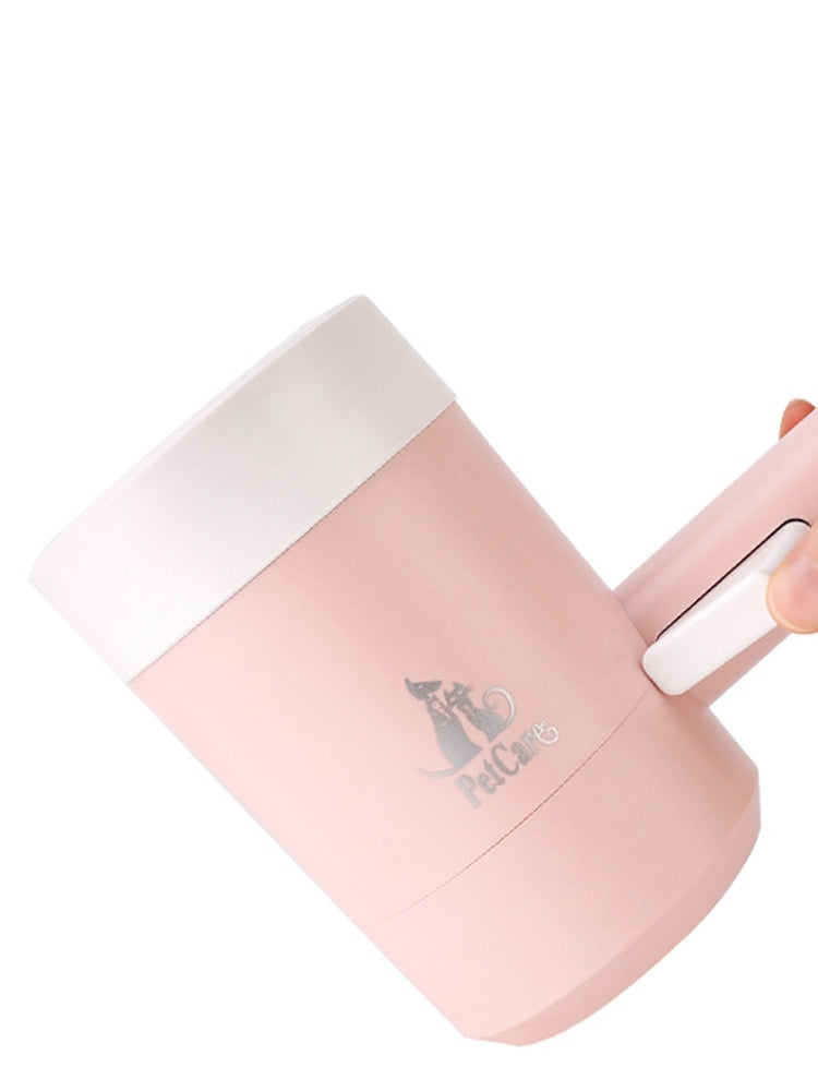 The Simple Paw Cleaner for Mess-Free Adventures