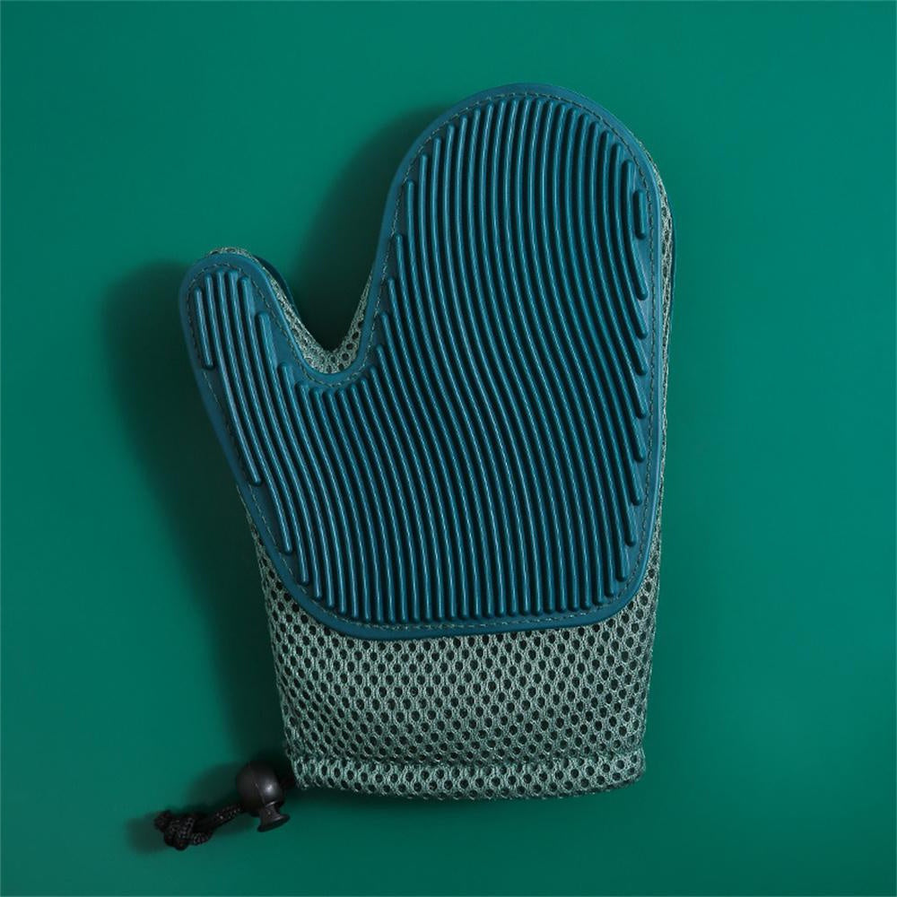 Happy Pet, Clean Home: The Pet Grooming Glove